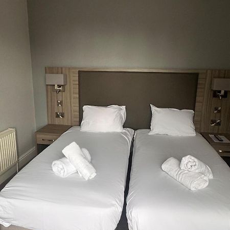 St Andrews Town Hotel Droitwich Kültér fotó
