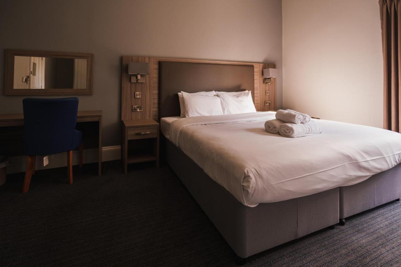 St Andrews Town Hotel Droitwich Kültér fotó