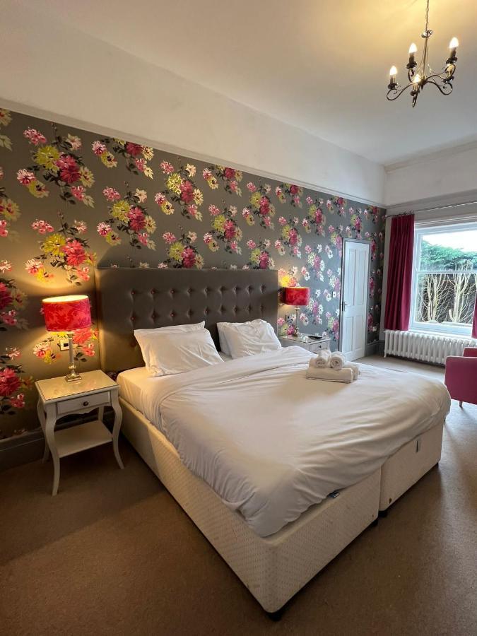 St Andrews Town Hotel Droitwich Kültér fotó