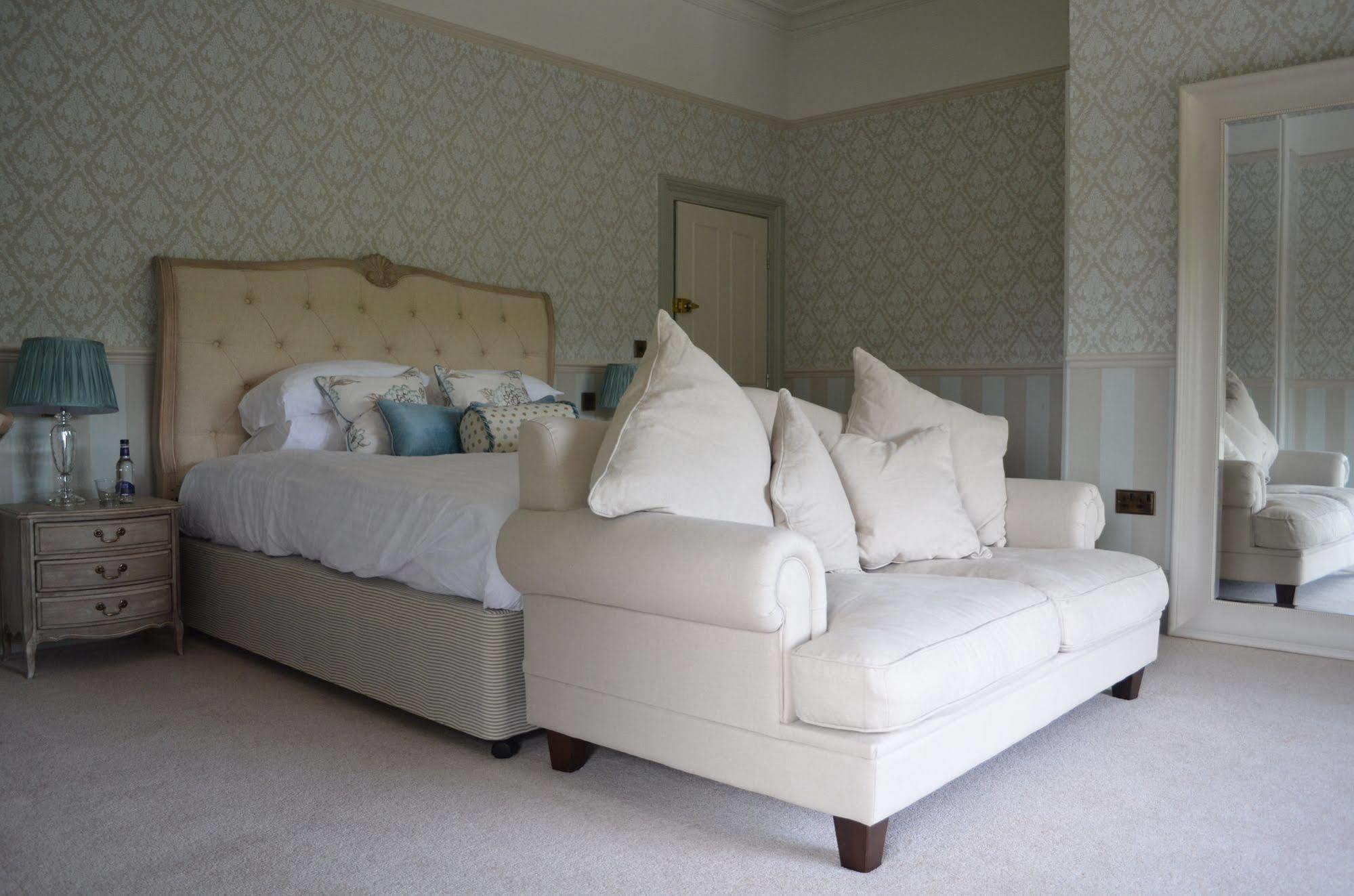 St Andrews Town Hotel Droitwich Kültér fotó